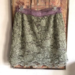 F21 COLLECTION NY SAGE LACE MINI SKIRT L M